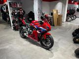 Honda CBR650R 2026 Red *Tageszulassung 05-26* - HONDA VON 501 BIS 750 CCM