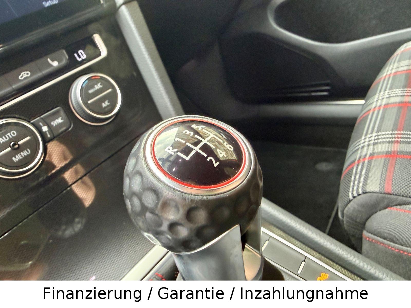 Volkswagen Golf VII Lim. GTI BMT