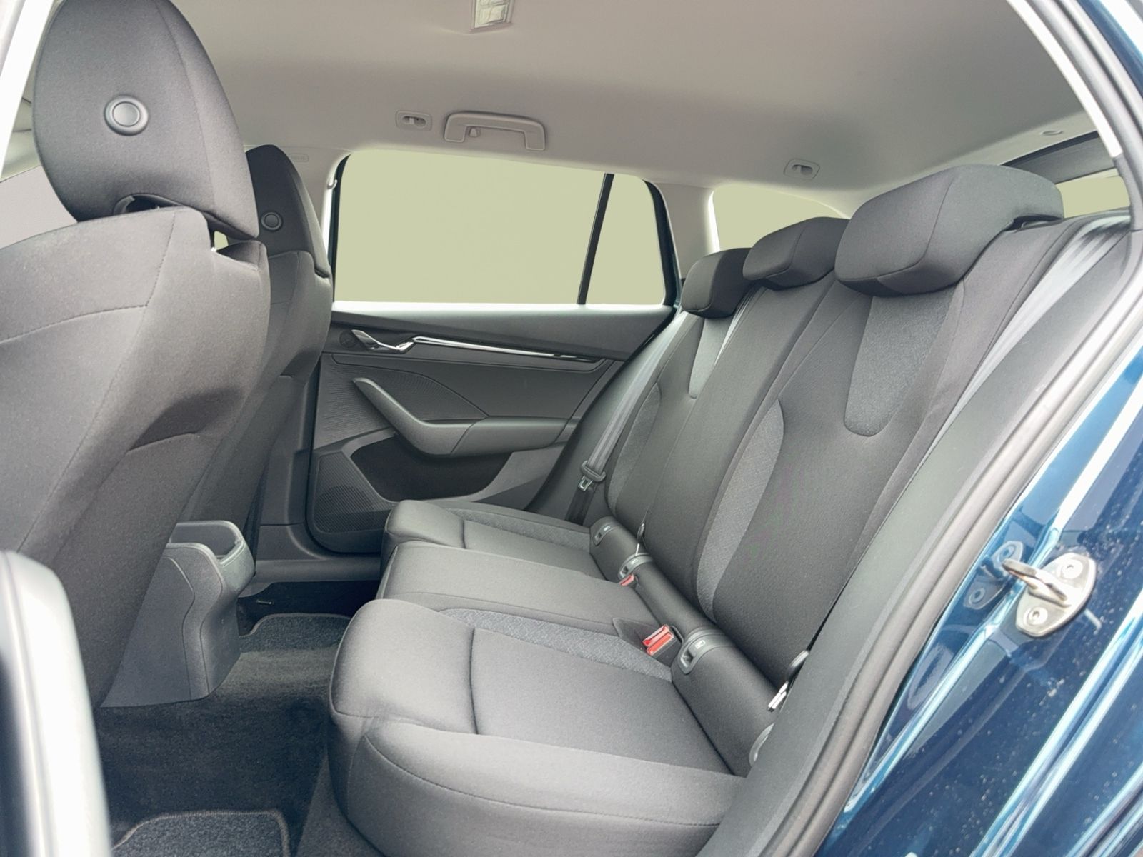 Octavia Combi 1.0 TSI Active, AHK, Sound Paket,