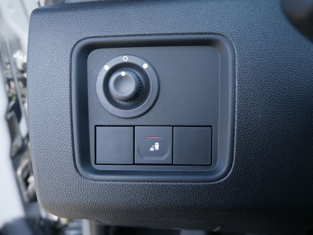 Fahrzeugabbildung Dacia Duster Extreme TCe 130 2WD KAMERA NAVI LED 360°