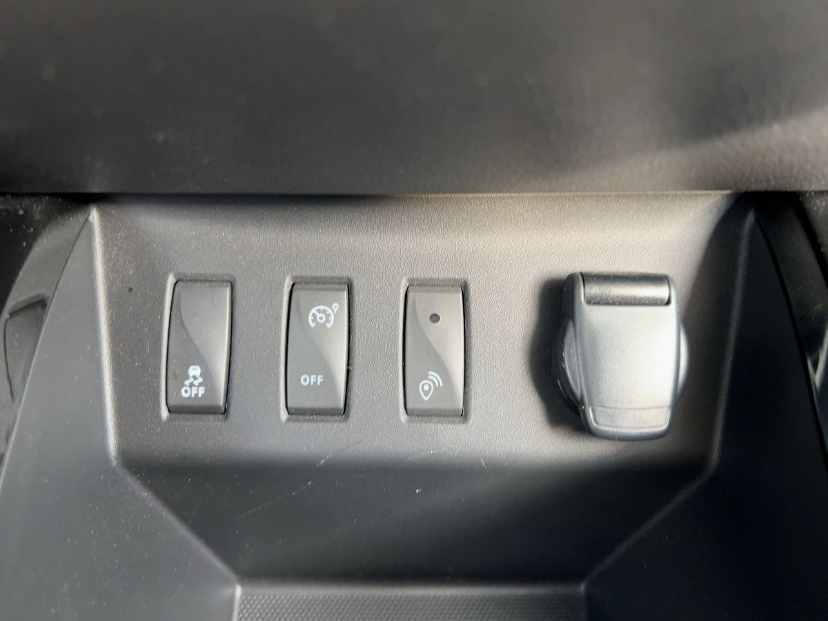 Dacia Spring - Bild 17