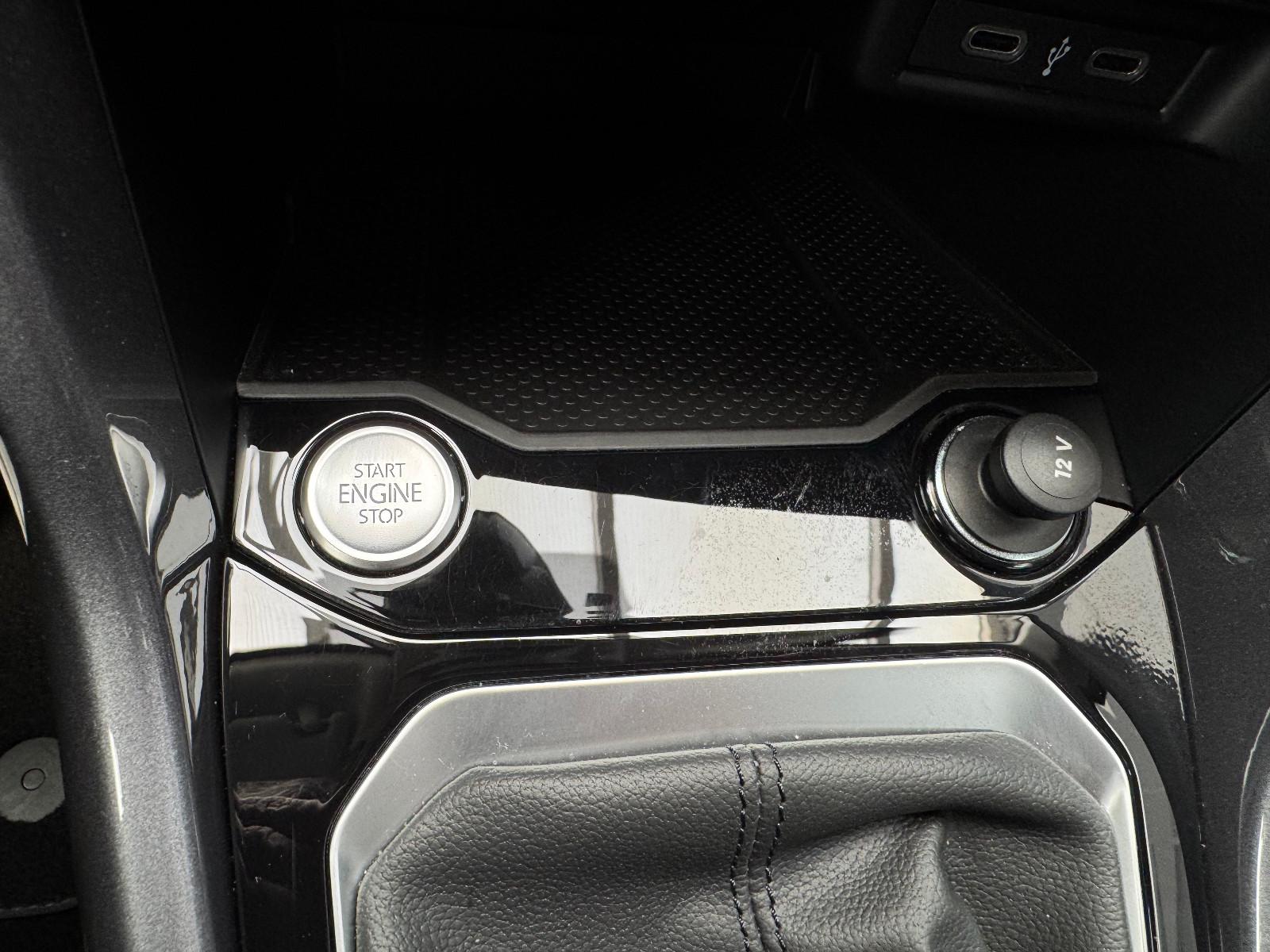 Volkswagen T-Roc Style 1.5 TSI DSG CarPlay/AndroidAuto, миниатюра 24