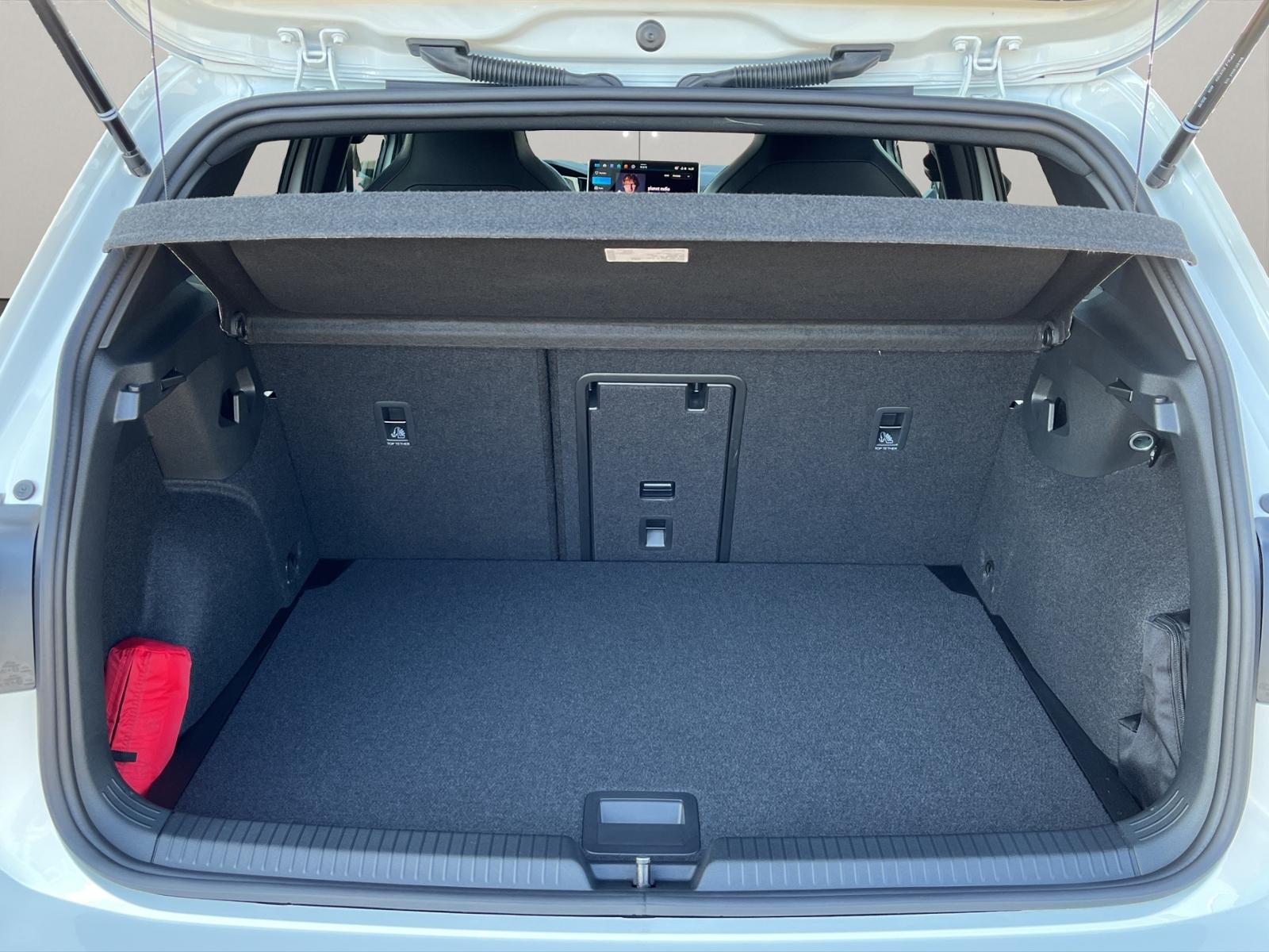 Volkswagen Golf VIII 1.5 eTSI OPF, R-Line, DSG, миниатюра 9