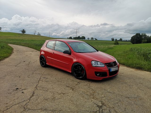 Volkswagen Golf 2.0 T-FSI GTI GTI