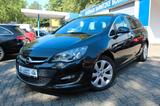 Opel Astra J Sports Tourer Exklusiv*Leder* Navi * PDC - Opel Astra Gebrauchtwagen in Bochum