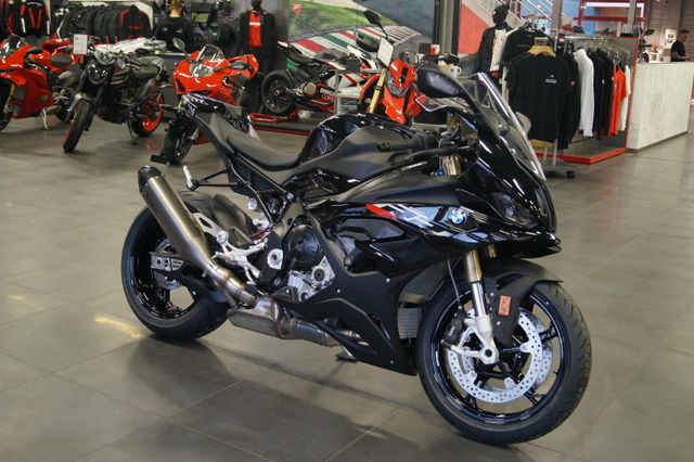 BMW S1000RR +3 Pakete +3 Extras **AKRA TITAN ESD**