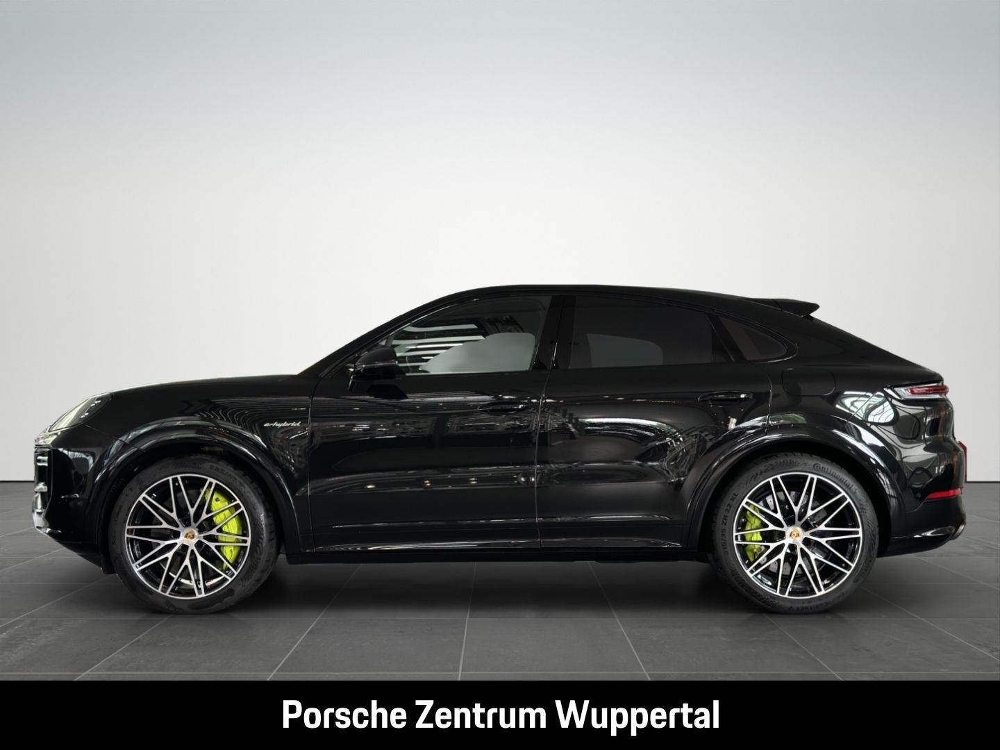 Porsche Cayenne Turbo E-Hybrid Coupe SurroundView HUD PC foto 2