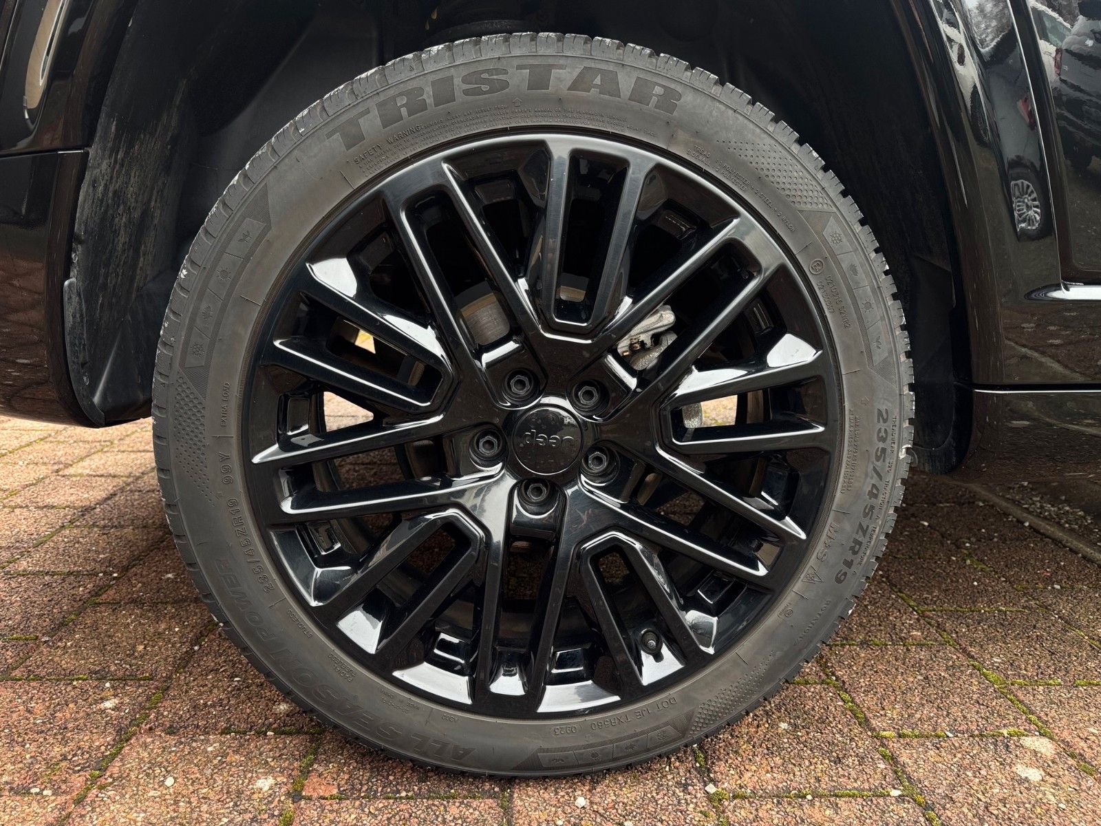 Fahrzeugabbildung Jeep COMPASS Altitude 360° Kamera Carplay Sitzheizung