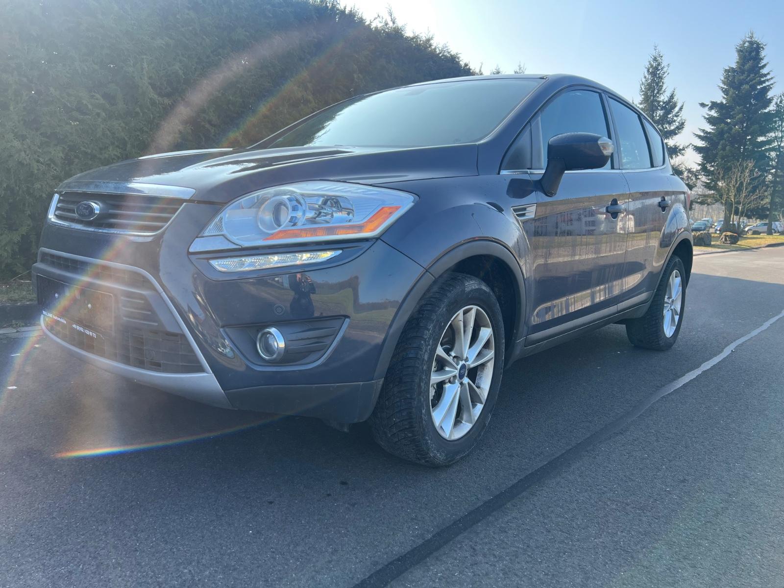 Ford Kuga Titanium PDC Xenon 4x4
