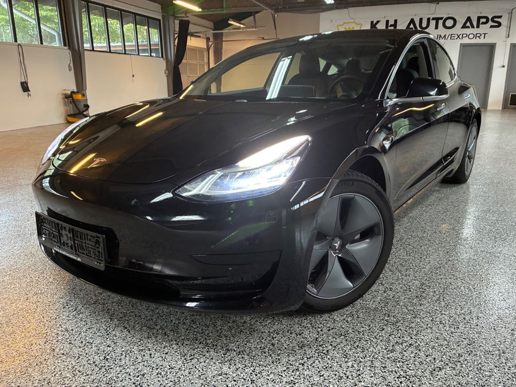 Image of Tesla Model 3