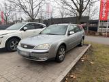 Ford Mondeo 2.0TDCI 131 PS Sitzheizung Export - Ford Mondeo aus 2004 mit Diesel-Antrieb