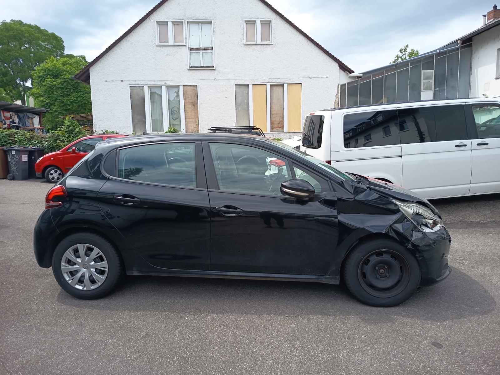 Peugeot 208 Active