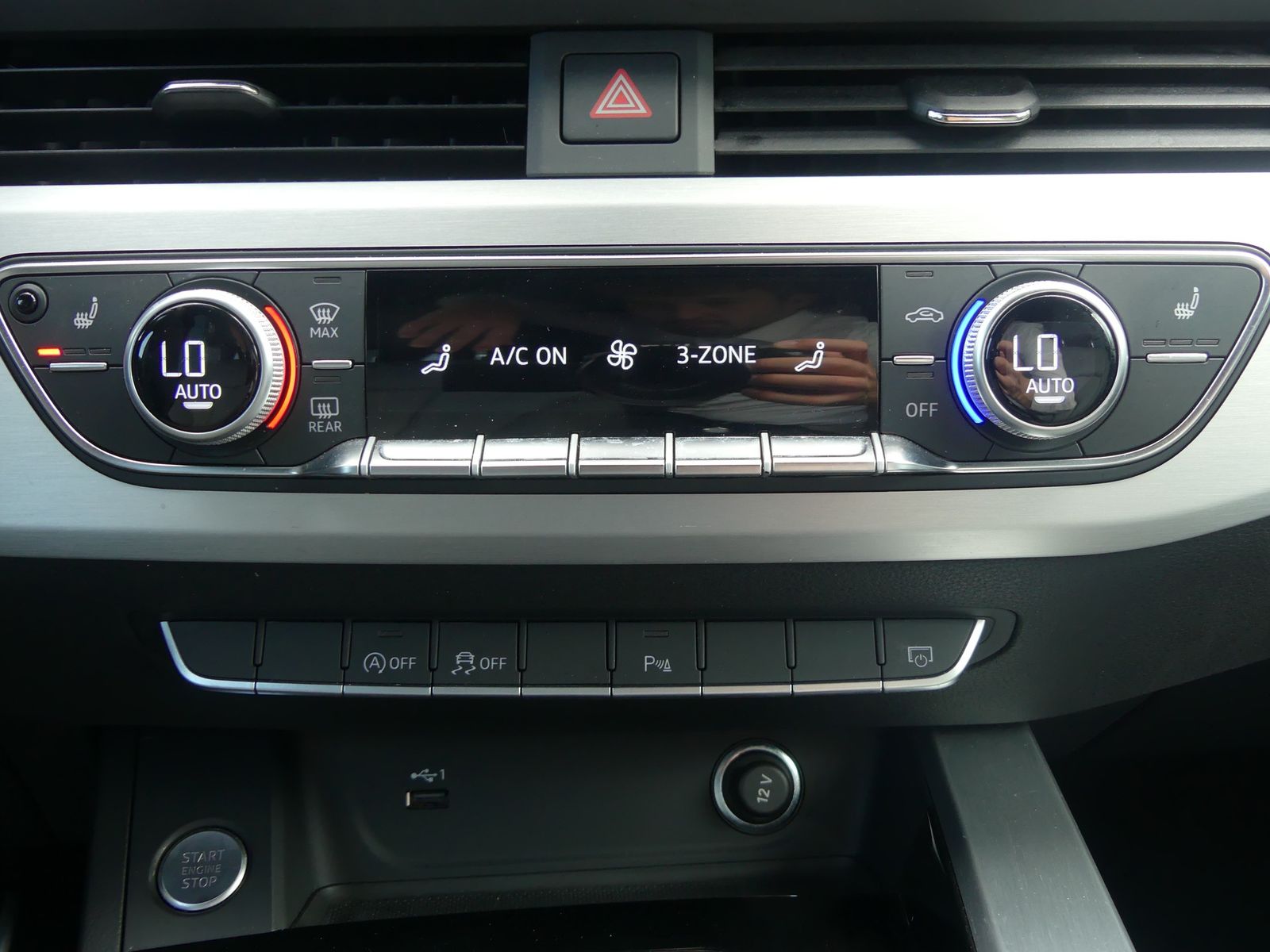 Audi A4 Avant 35 TFSI S line S-Tronic LED Navi Leder foto 17