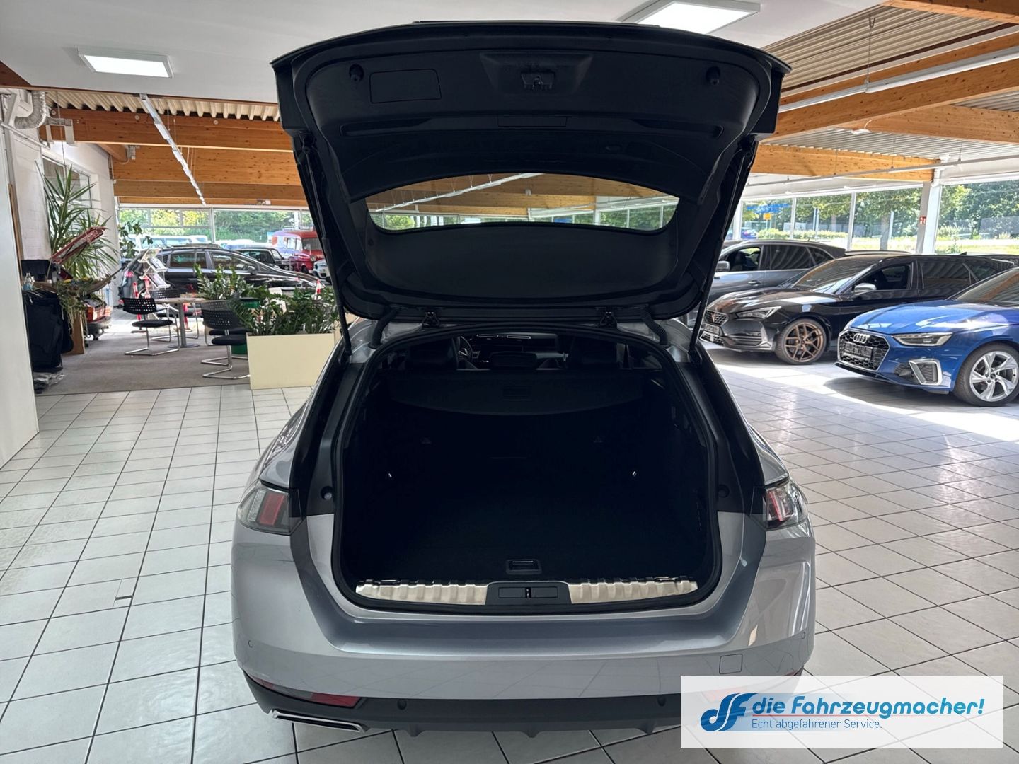 Fahrzeugabbildung Peugeot 508 SW Allure Pack 1.5 BlueHDi 130 EU6d Navi ACC