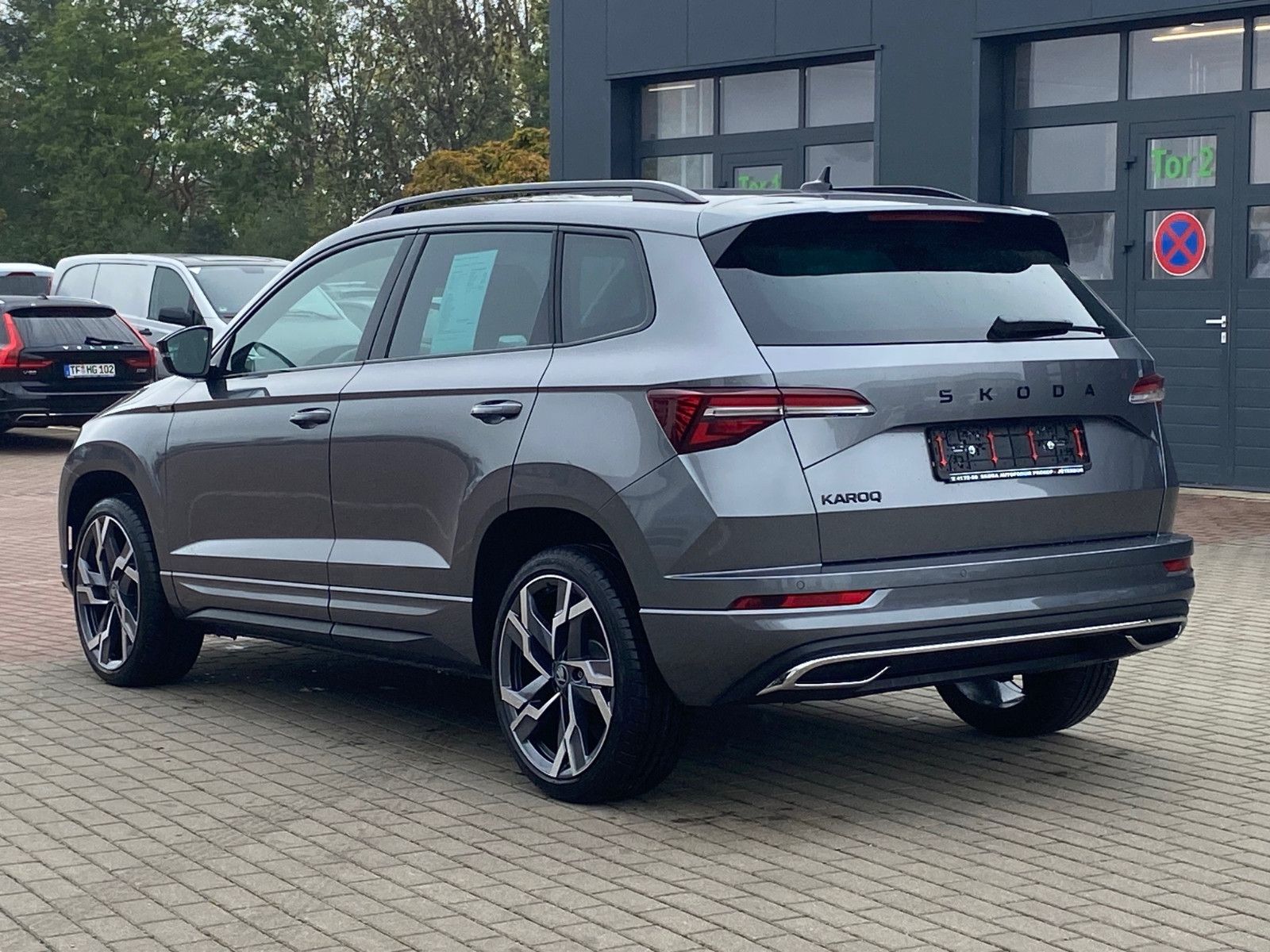 Fahrzeugabbildung SKODA Karoq 2.0l TDI DSG Sportline