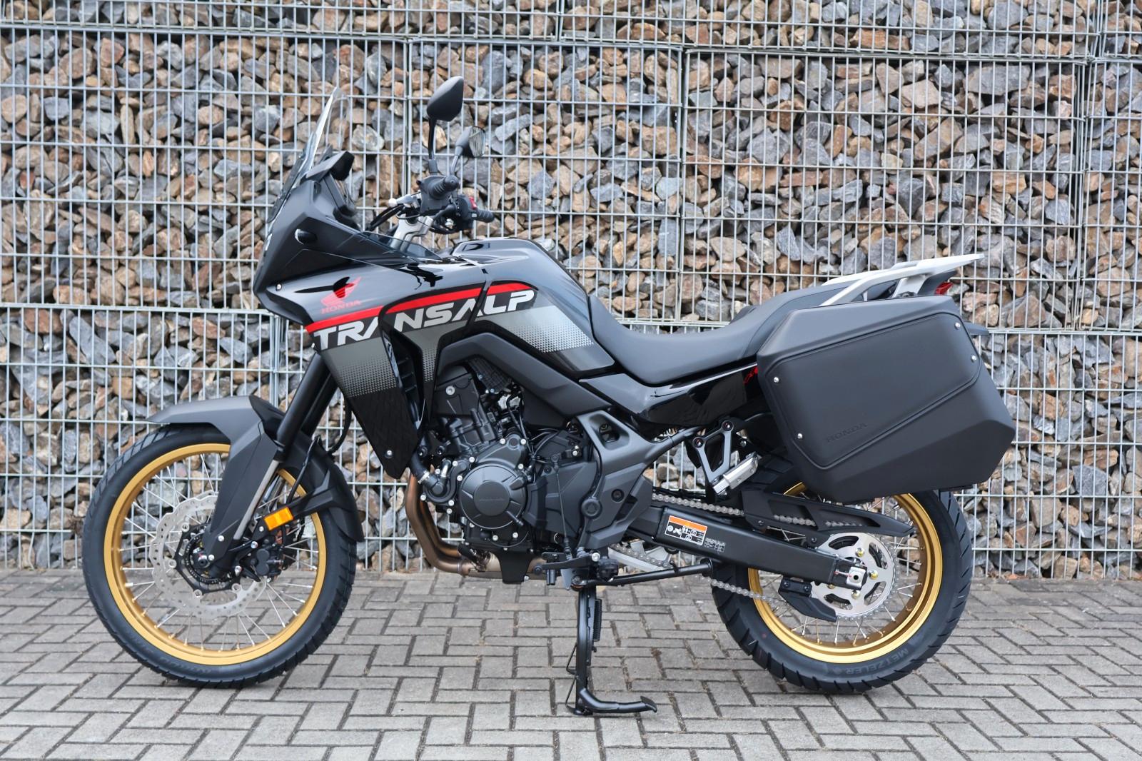 Honda XL 750 Transalp / mit Zubehör / Tageszulassung