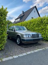 Mercedes-Benz Mercedes Benz W124 260E *LPG Gasanlage* - Mercedes-Benz 260 aus 1987: 260e