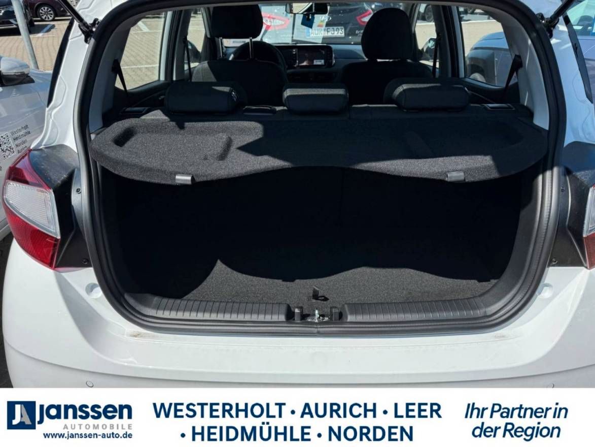 Fahrzeugabbildung Hyundai i10 Trend/ PDC hinten/Rückfahrkamera/Navi/Sitzhe