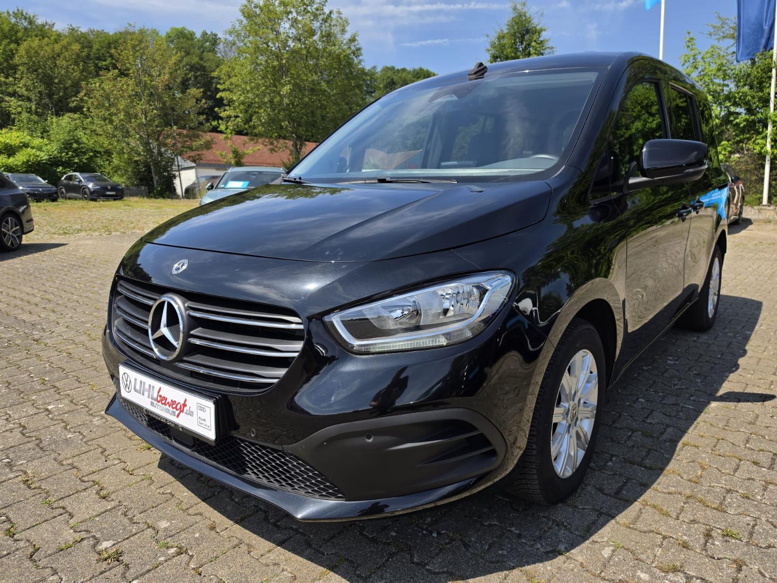 Mercedes-Benz T180 d Style Navi Sitzheizung Klima Einparkhilfe