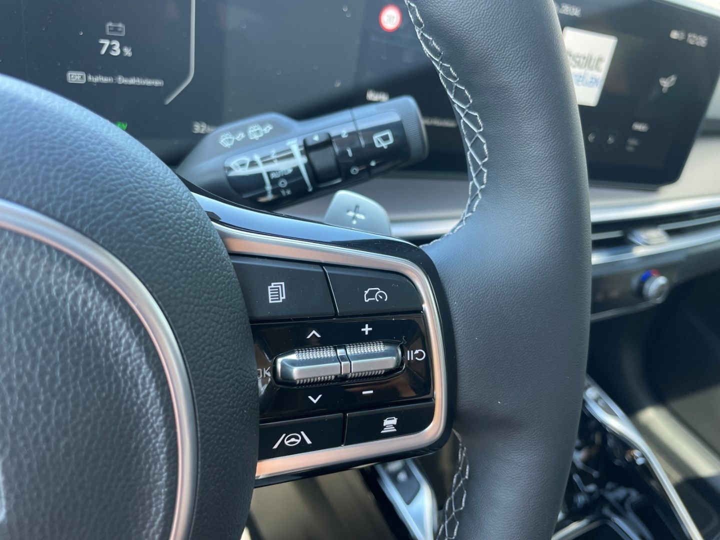 Fahrzeugabbildung Kia Sorento PlugInHybrid AWD LED Schiebdach 360Kamer
