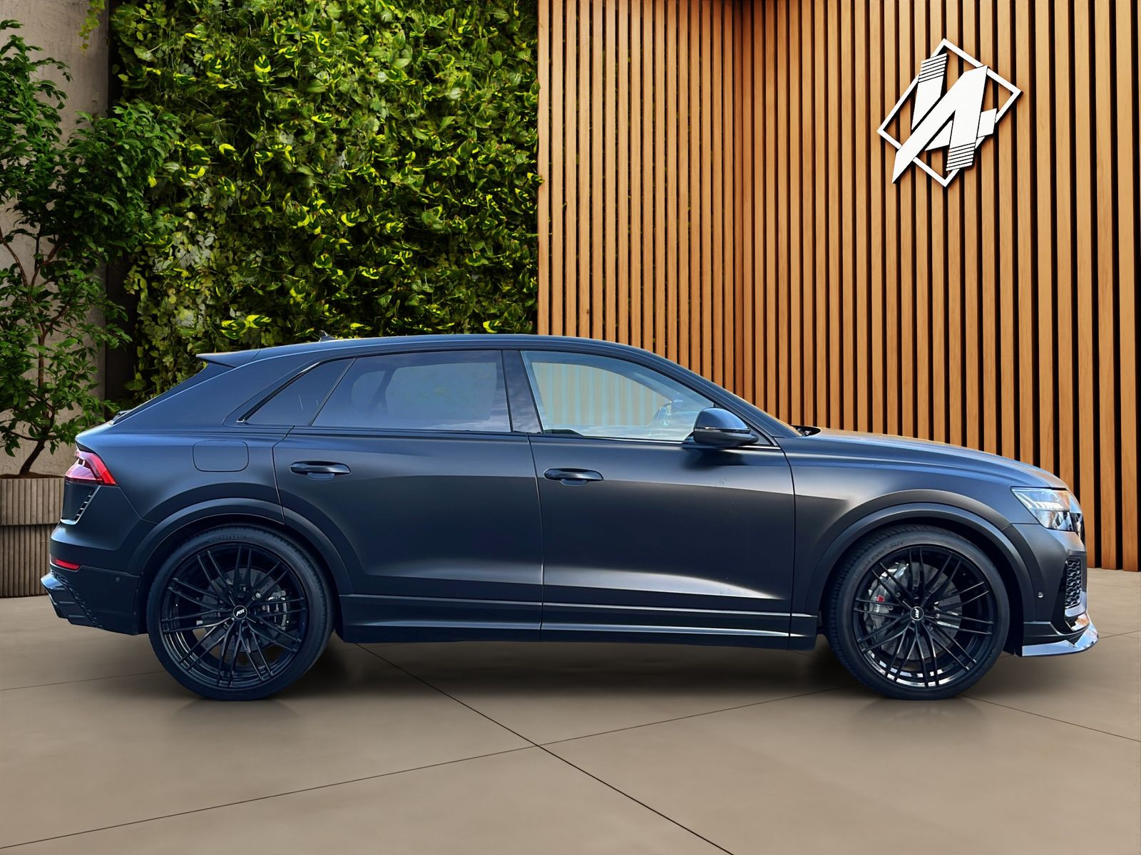 Fahrzeugabbildung Audi RSQ8 4.0 TFSI quattro*Keramik*HUD*23"*Stdhzg**