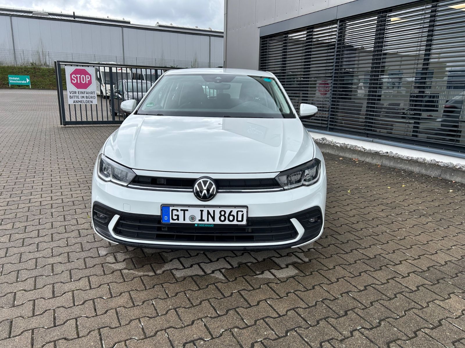 Fahrzeugabbildung Volkswagen Polo VI Life 1.0 TSI Klima SHZ Garantie !