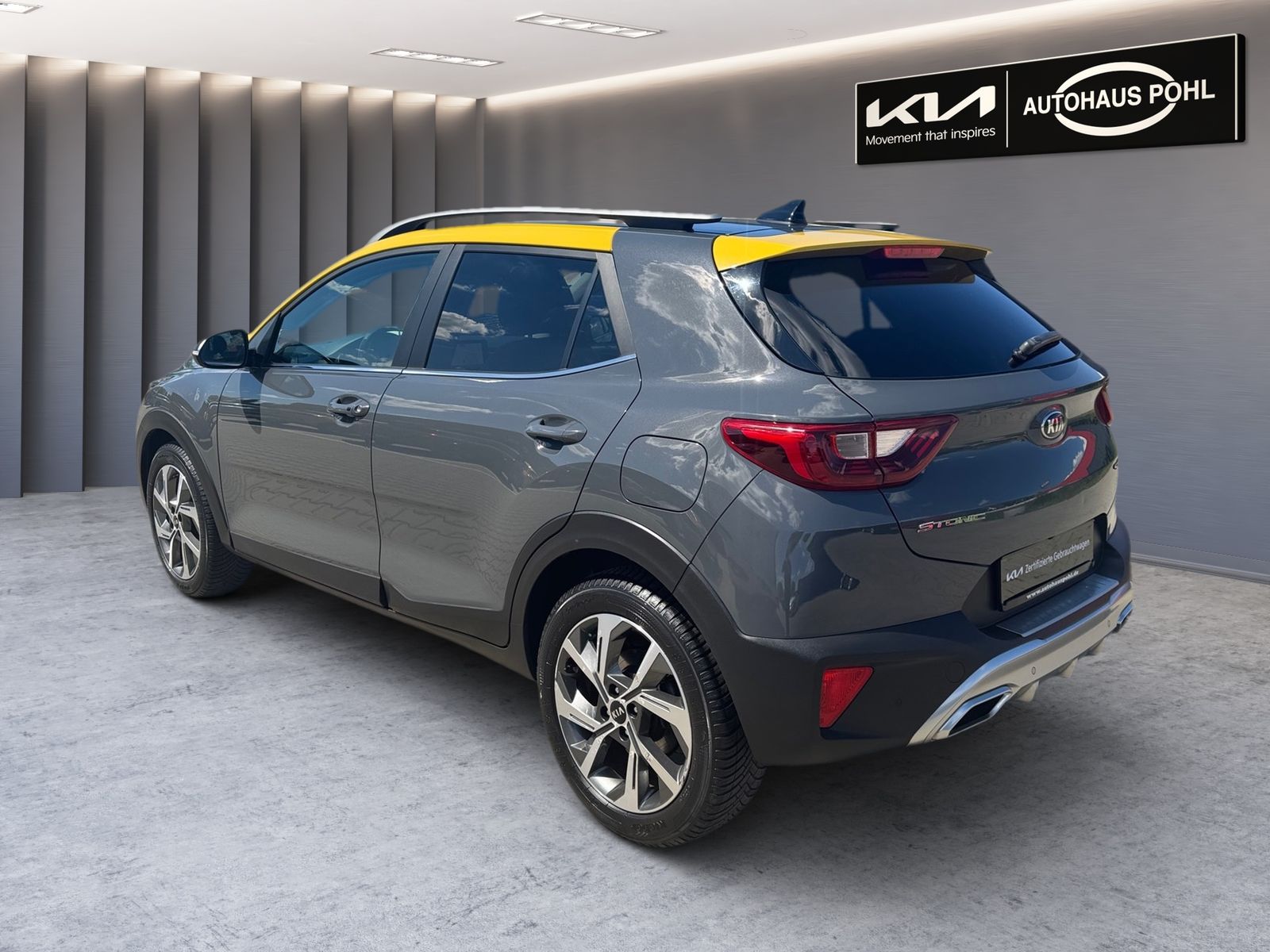 Fahrzeugabbildung Kia STONIC 1.0T DCT 48V GTL NAVI TECH STANDHEIZUNG