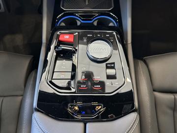  BMW M5 — миниатюра 16