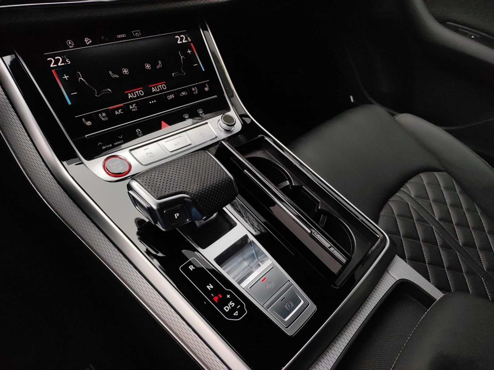 Audi SQ7 - Bild 22