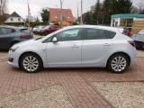 Opel AstraJ OPC Exklusiv Schiebedach/Navi/Leder/Xenon - Opel Astra mit Diesel-Antrieb: Limousine, Klimaautomatik