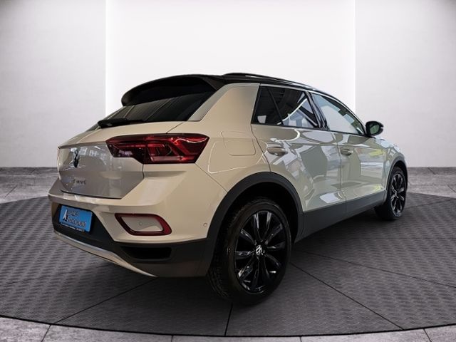 Fahrzeugabbildung Volkswagen T-Roc 1.5 TSI Life KLIMA SHZ PDC LM18 VORB.NAVI