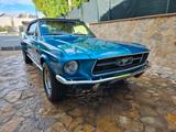 Ford 1967er Mustang voll restauriert - Ford Mustang aus 1967 mit Benzin-Antrieb: Cabrio
