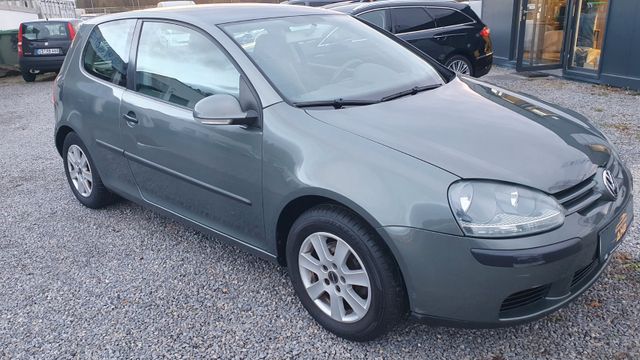 Volkswagen Golf V Lim. Trendline/Euro 4/AHK 1000 KG / TÜV