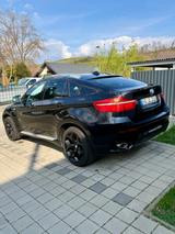 BMW X6 xDrive40d - - BMW X6 in Freiburg