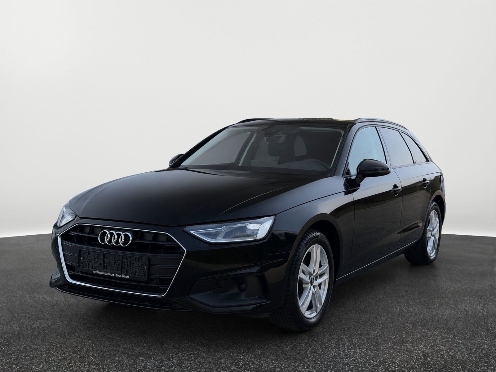 Audi A4 - 1