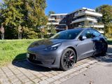 Tesla Model 3 Allradantrieb mit Dualmotor Performa... - Tesla Model 3 von privat