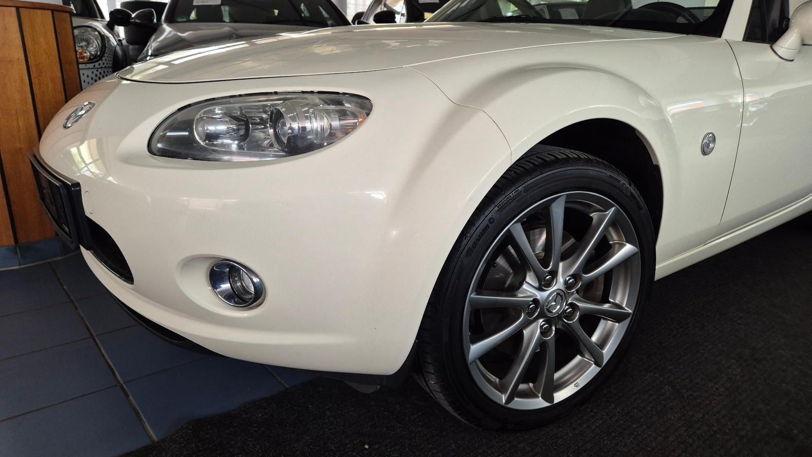 Mazda MX-5 1.8 Niseko | 126 ch | BVM | Cuir | Sièges chauffants | 2 jeux de jantes alu | Pneus été et hiver