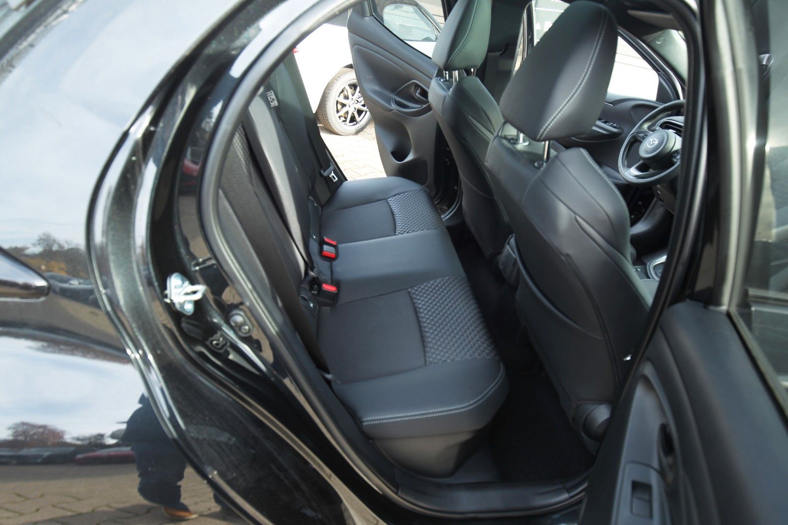 Mazda 2 Hybrid - Bild 18