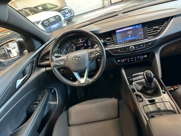 MYAUTOCENTER – Gebraucht- und Jahreswagen mit Werkstattservice in Pfaffenhofen Opel Insignia B Sports Tourer Elegance *TÜV*LED*Navi*