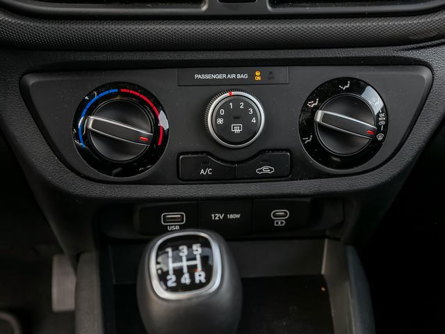 Hyundai i10 1.0 Select Kamera Navi Spurhalteassistent