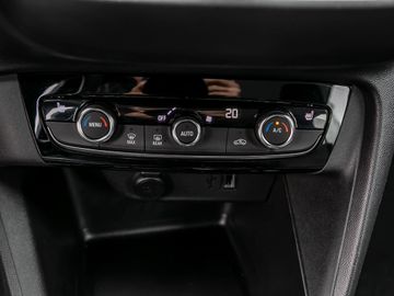 Opel Corsa F e Edition Fahrerassistenz-Paket Tempomat