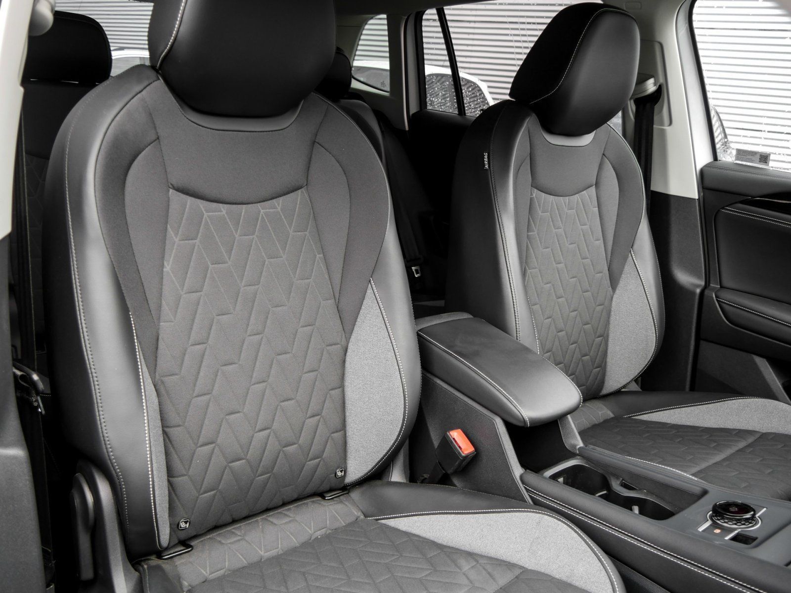 Volkswagen Tiguan - Bild 7