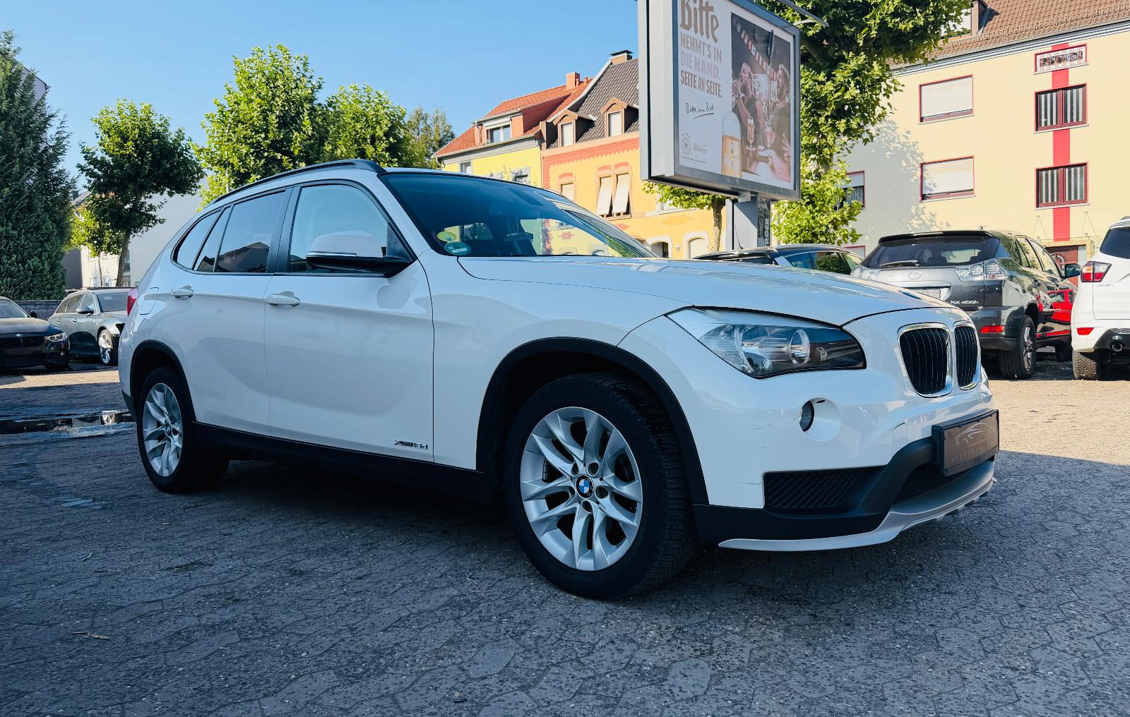 BMW X1x Drive18d 1.Hand Automatik Navi SHZG PDC AHK