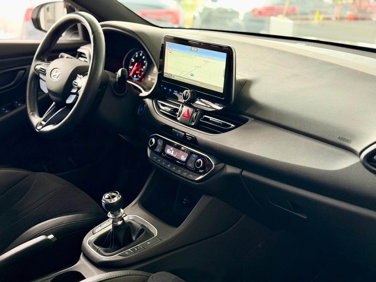 Hyundai i30 Fastback N Performance LED/BucketSeats/R-Cam, миниатюра 23