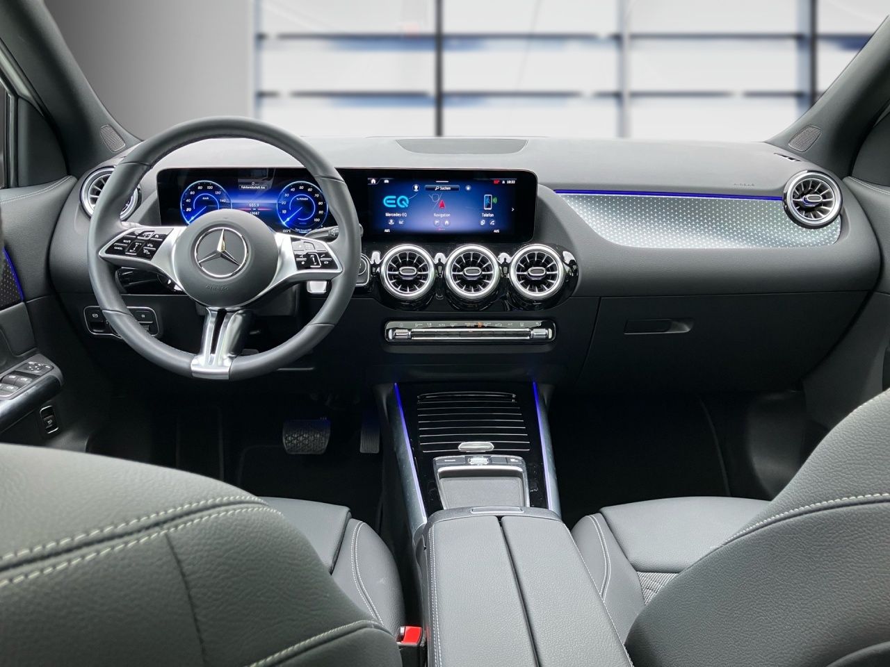 Fahrzeugabbildung Mercedes-Benz EQA 250+ BONUS+PROGRESSIVE+PANO+MEMORY+WINTER++