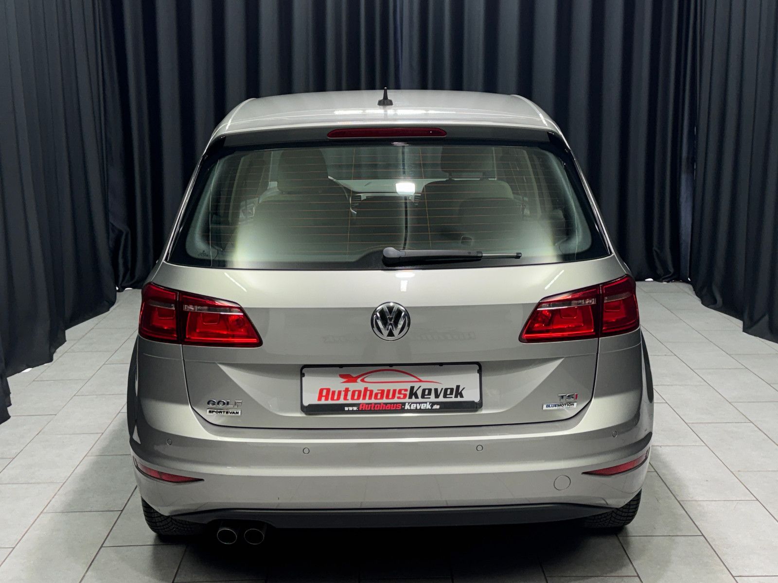 Fahrzeugabbildung Volkswagen Golf Sportsvan VII Comfortline|PDC|AUTOMATIK|NAV