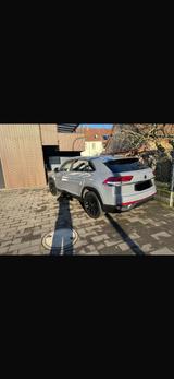 Volkswagen Atlas Cross Sport  - : Atlas