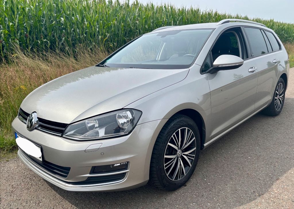 Image of Volkswagen Golf