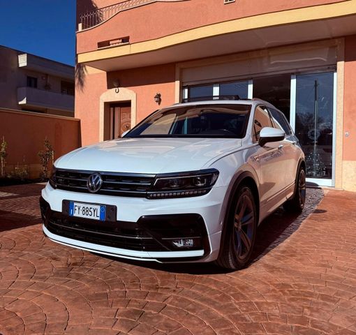 Volkswagen Tiguan 2.0 TDI SCR DSG Sport BlueMoti