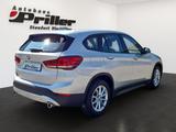 BMW X1 xDrive18d Autom./NAVI/RTTI/LED/Business-Paket - silberne BMW X1